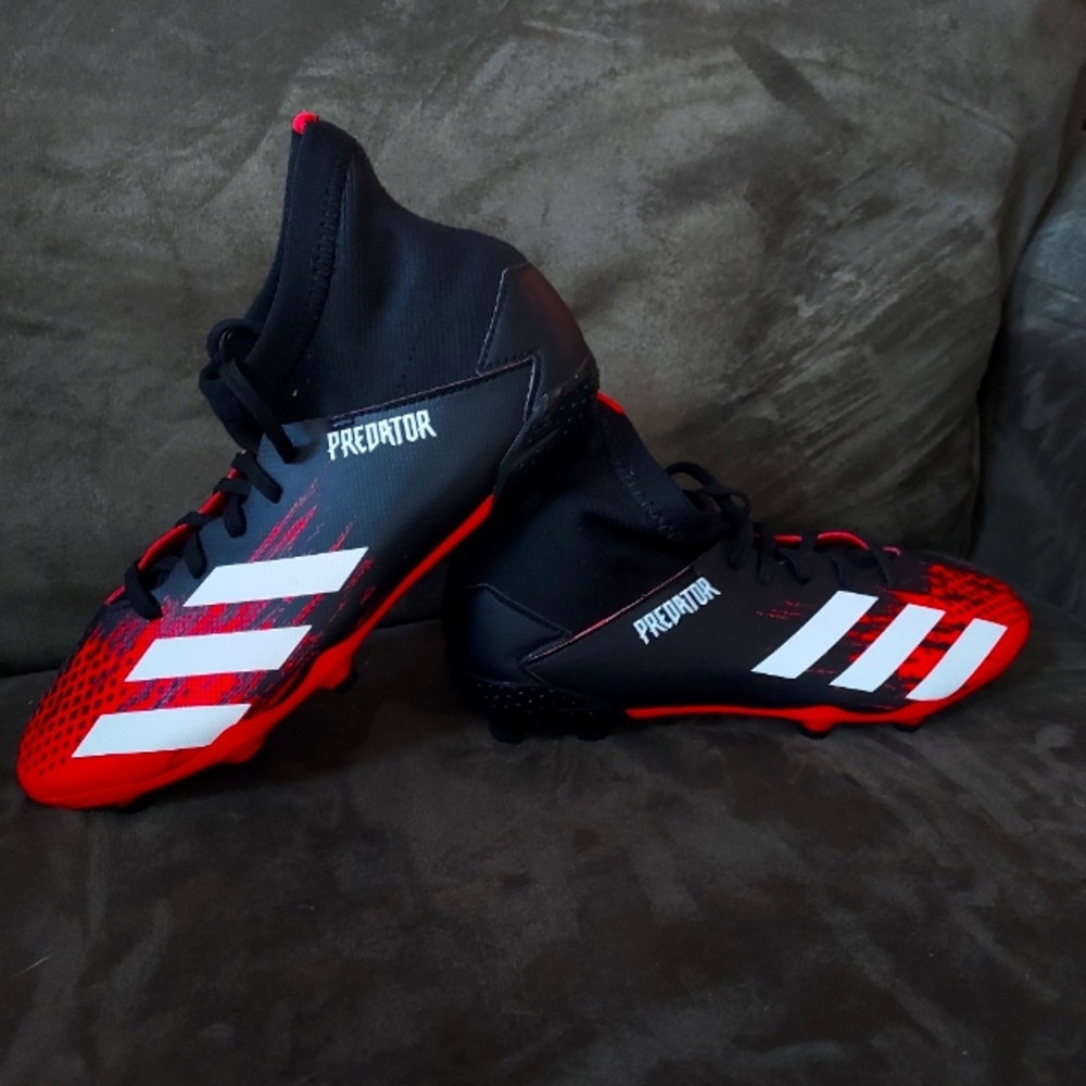 Adidas Predator Youth Soccer Cleats